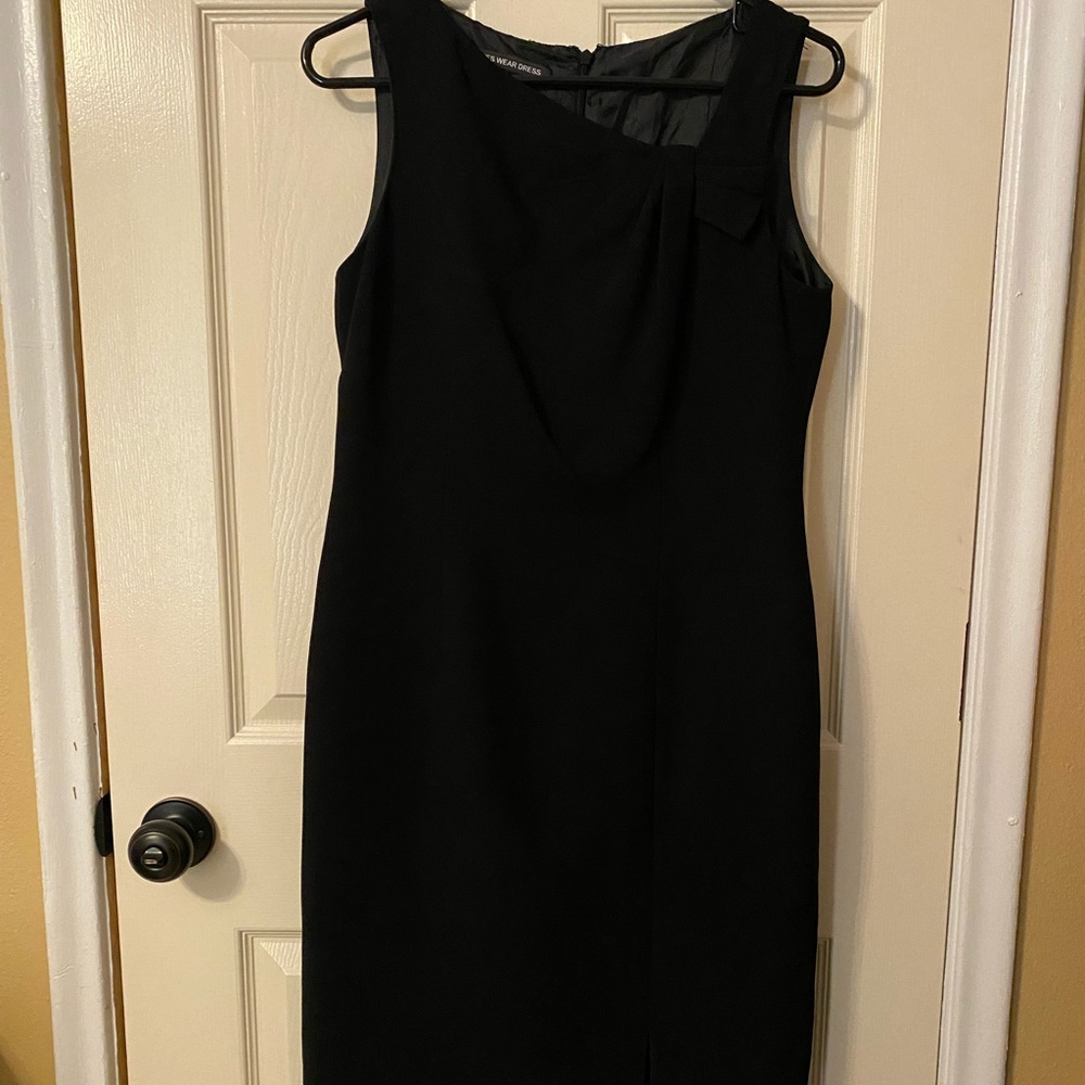 Pencil style fitted dress